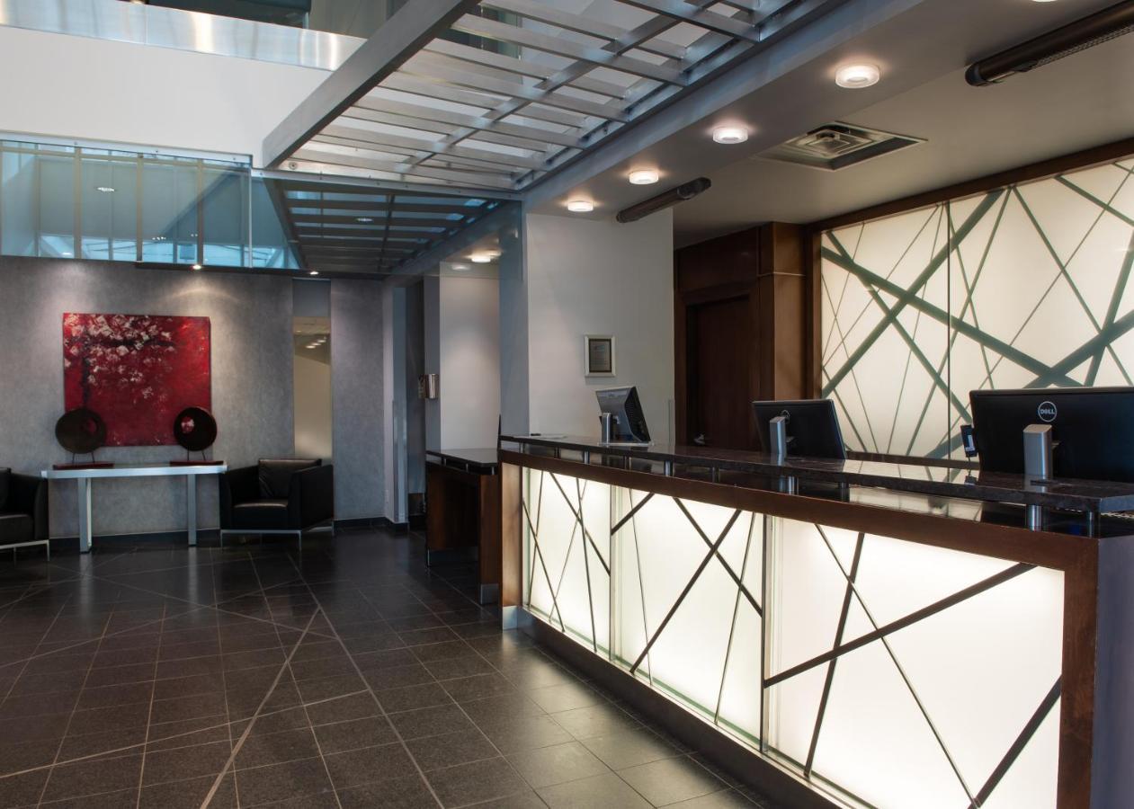 Matrix Hotel Edmonton Eksteriør billede
