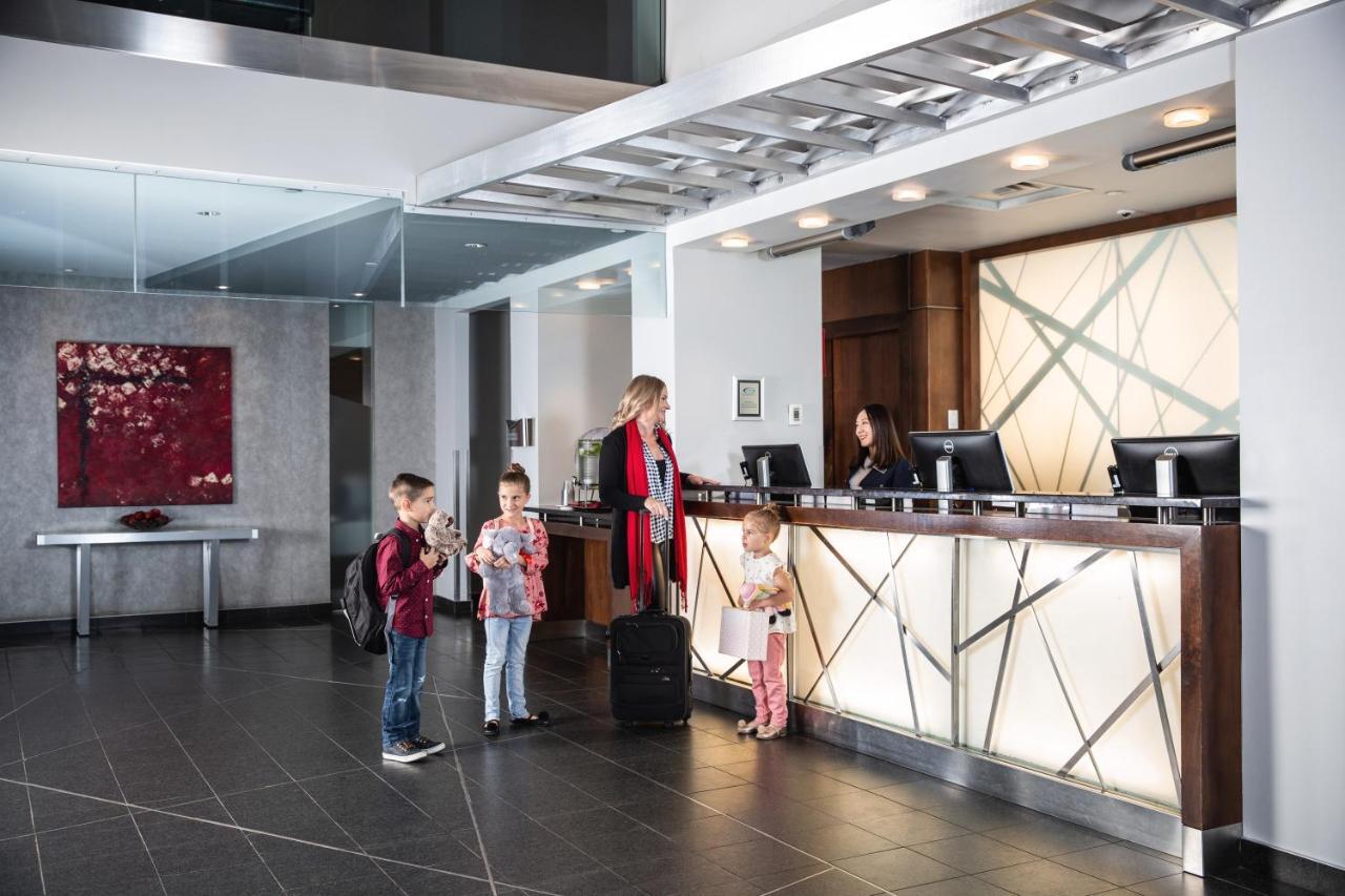 Matrix Hotel Edmonton Eksteriør billede